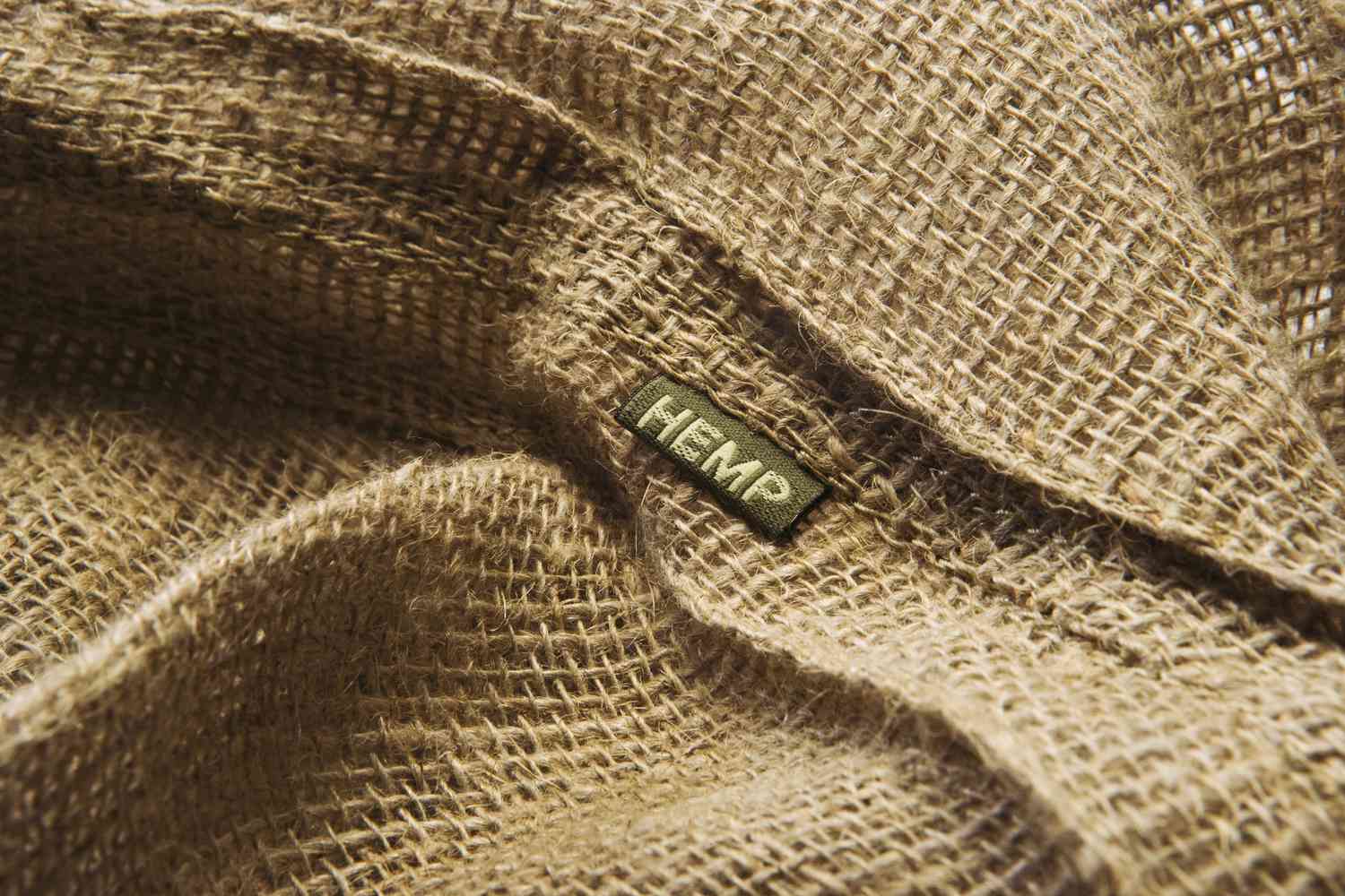What is Hemp Fabric: Properties, How it has Made and Where